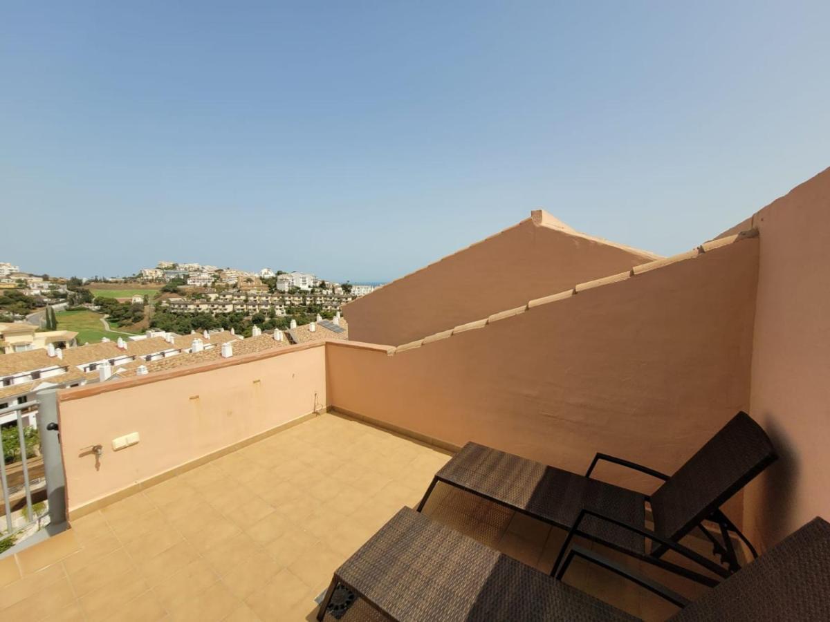 Апартаменти Cozy Penthouse Riviera Del Sol Малага Екстер'єр фото
